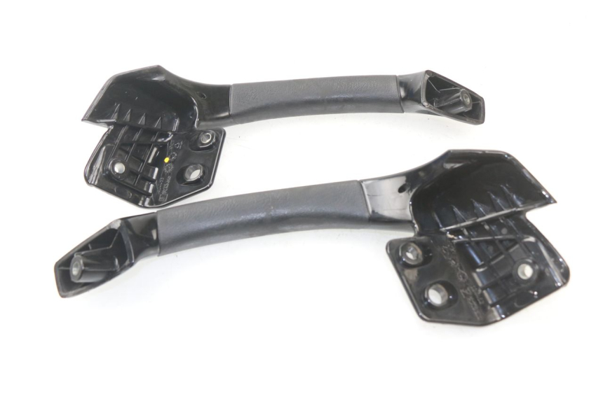 photo de REAR HANDLEBARS PIAGGIO MP3 LT 400 (2007 - 2012)