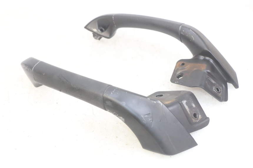 photo de REAR HANDLEBARS PIAGGIO MP3 LT 400 (2007 - 2012)