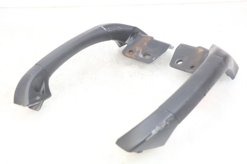 photo de REAR HANDLEBARS PIAGGIO MP3 LT 400 (2007 - 2012)