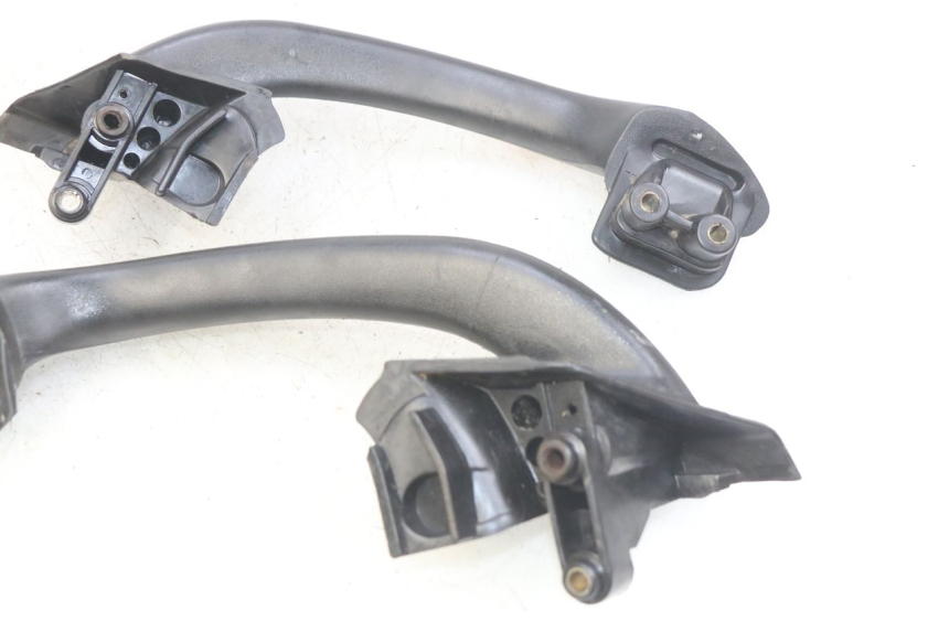 photo de REAR HANDLEBARS PIAGGIO X9 EVOLUTION 125 (2003 - 2007)