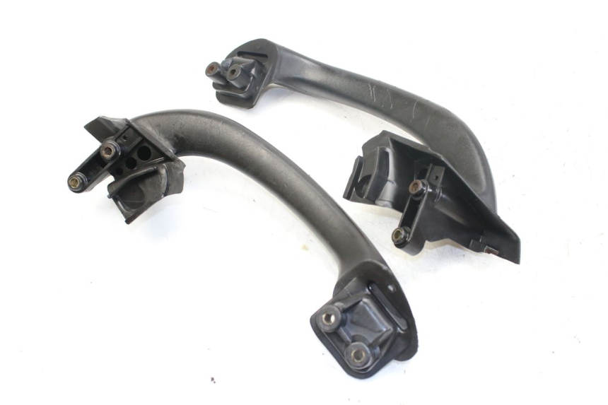 photo de REAR HANDLEBARS PIAGGIO X9 EVOLUTION 125 (2003 - 2007)