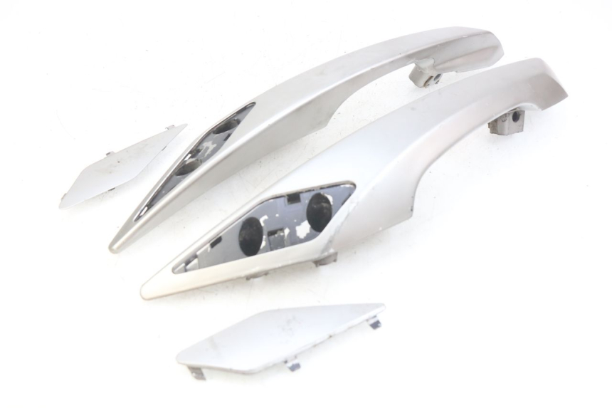 photo de REAR HANDLEBARS PEUGEOT SATELIS 125 (2010 - 2012)