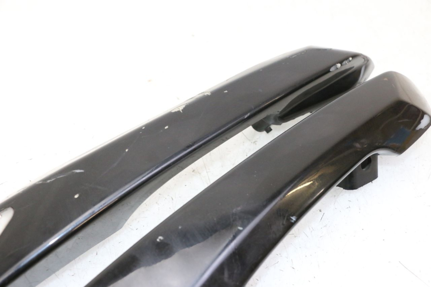 photo de REAR HANDLEBARS PEUGEOT SATELIS 125 (2010 - 2012)