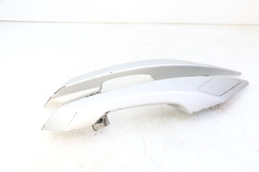 photo de REAR HANDLEBARS PEUGEOT SATELIS 125 (2006 - 2009)