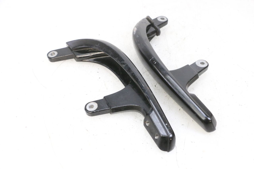 photo de GRAB RAIL  YAMAHA XMAX X-MAX 125 (2006 - 2009) - Technical close-up
