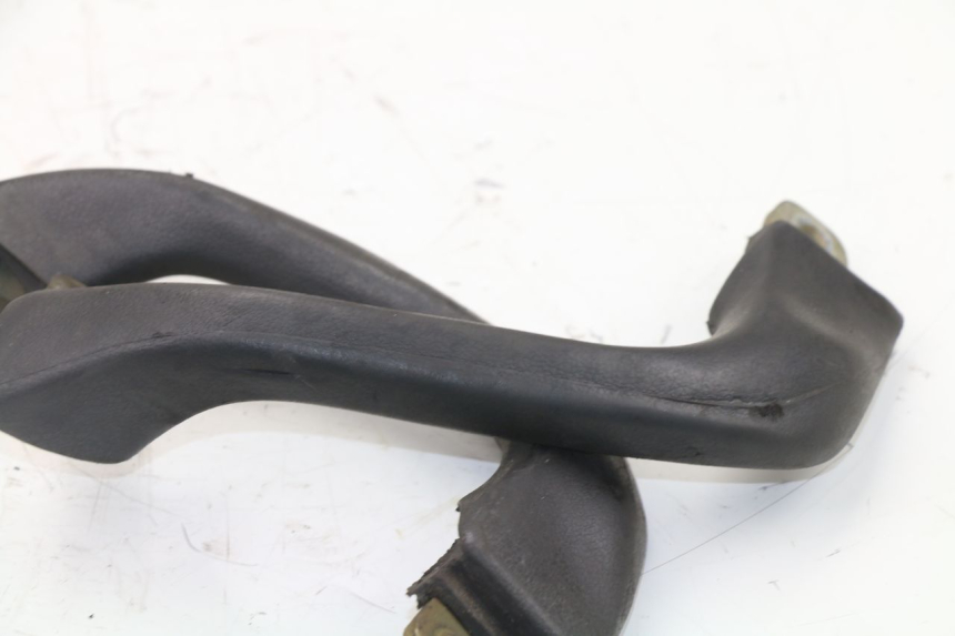 photo de GRAB RAIL  YAMAHA XJN DIVERSION 600 (2000 - 2003)