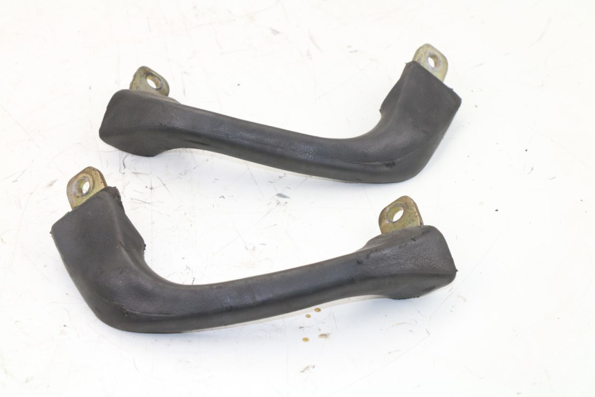 photo de GRAB RAIL  YAMAHA XJN DIVERSION 600 (2000 - 2003)