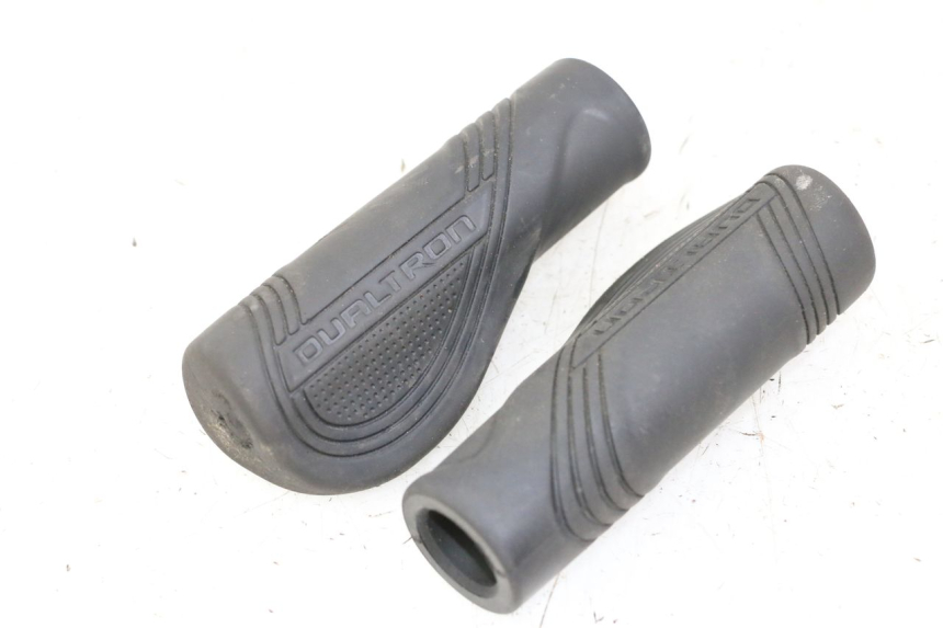 photo de HANDLEBAR GRIP DUALTRON AMINIA 1