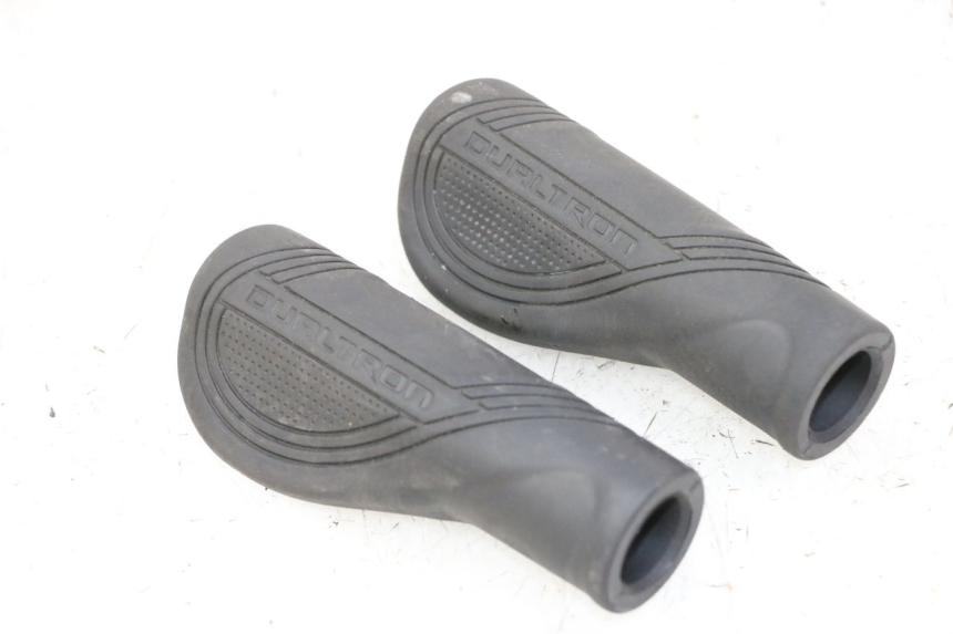 photo de HANDLEBAR GRIP DUALTRON AMINIA 1