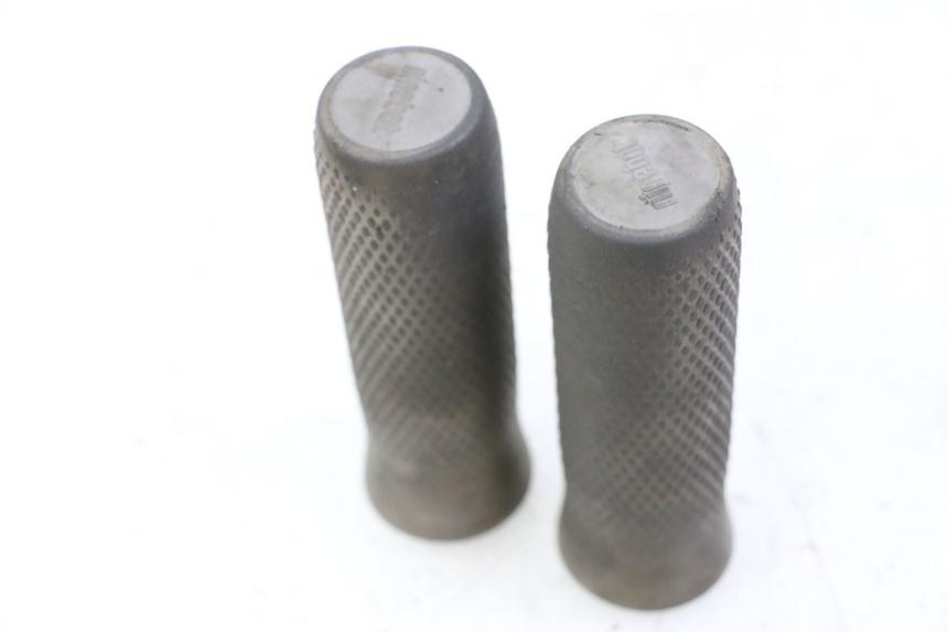 photo de HANDLEBAR GRIP SEGWAY NINEBOT E2 1