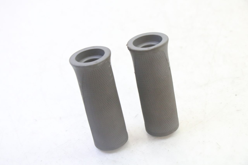 photo de HANDLEBAR GRIP SEGWAY NINEBOT F65I 1