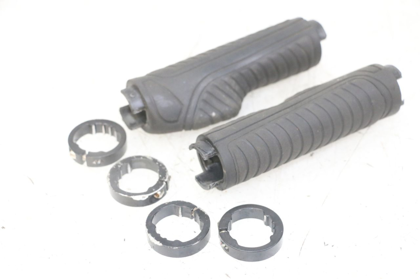 photo de HANDLEBAR GRIP PUNK ELECTRIC RIDER 1