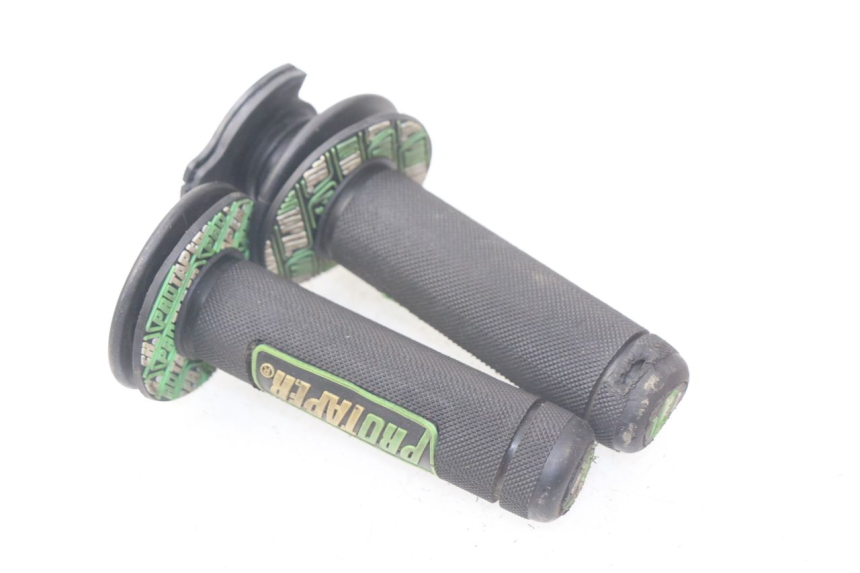 photo de HANDLEBAR GRIP SMALL MX MX5 MX-5 140