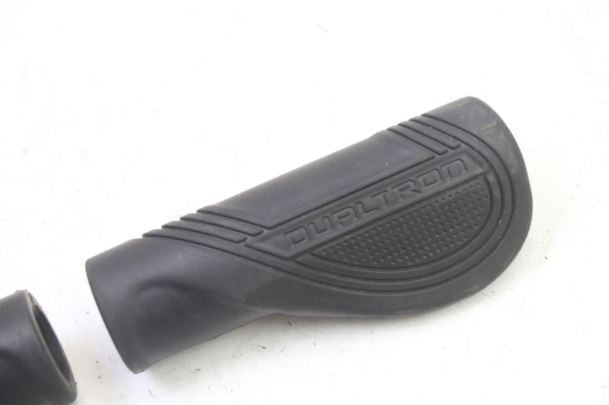 photo de HANDLEBAR GRIP DUALTRON VICTOR LIMITED 1