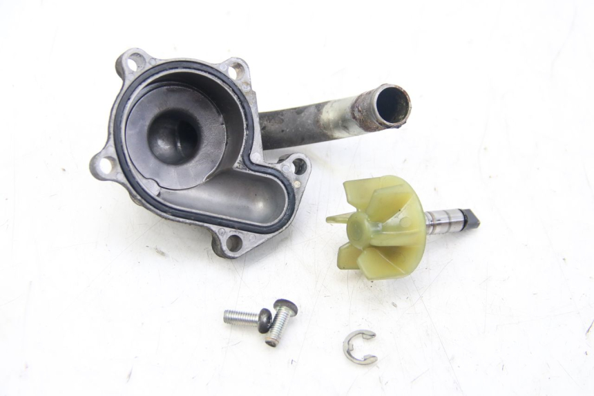 photo de WATER PUMP SUZUKI BURGMAN 125 (2007 - 2014)