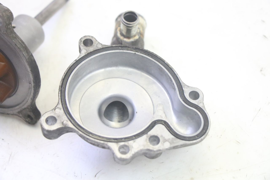 photo de WATER PUMP SUZUKI BURGMAN EXECUTIVE ABS 650 (2006 - 2012) - Alternative perspective