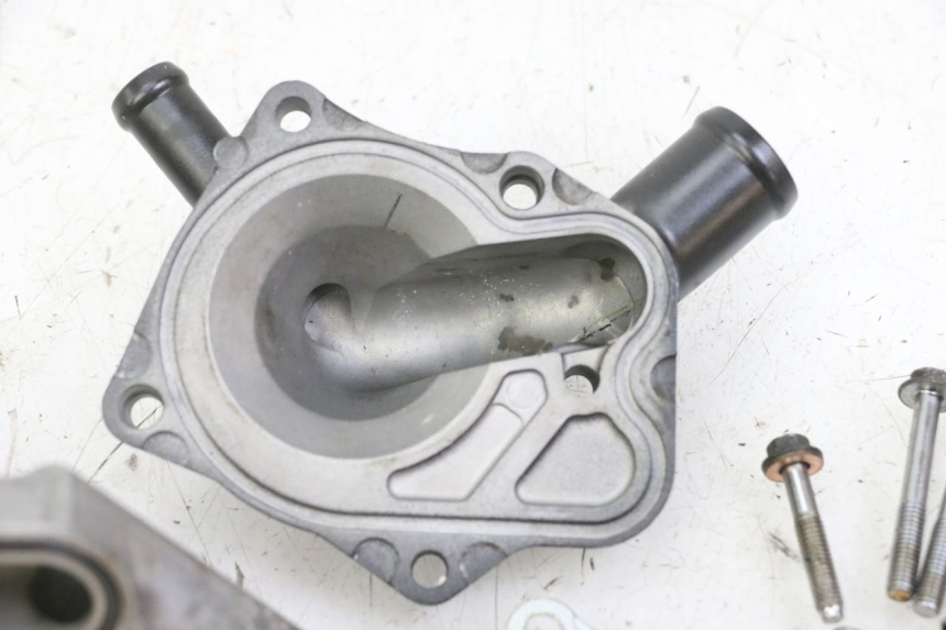 photo de WATER PUMP HONDA CB R 1000 (2018 - 2023)