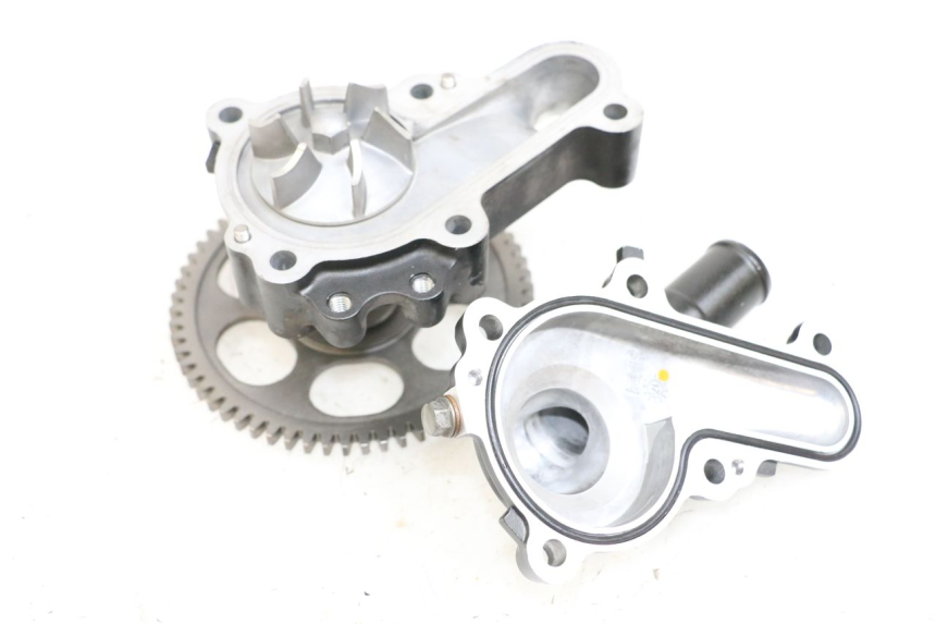 photo de WATER PUMP KAWASAKI NINJA 400 (2018 - 2023)