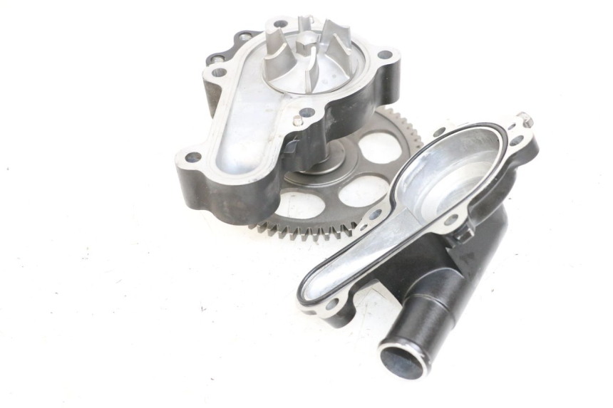 photo de WATER PUMP KAWASAKI NINJA 400 (2018 - 2023)