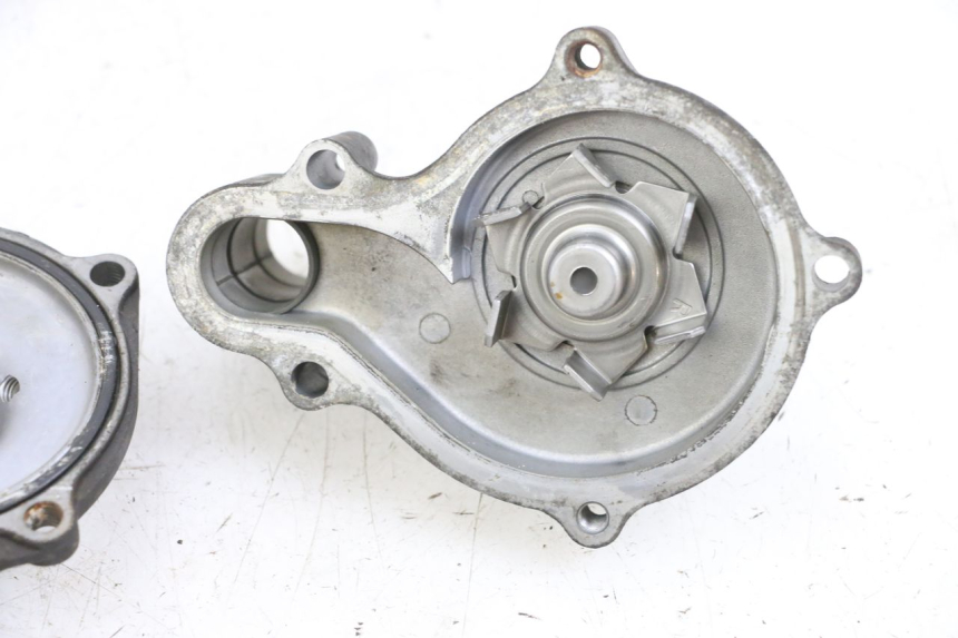 photo de WATER PUMP YAMAHA TDM ABS 900 (2002 - 2014)