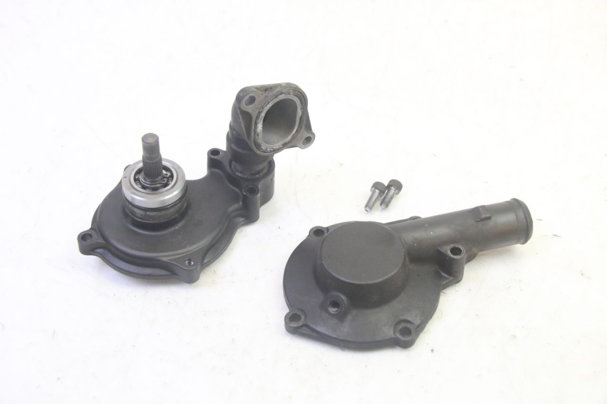 photo de WATER PUMP YAMAHA TDM ABS 900 (2002 - 2014) - Alternative perspective