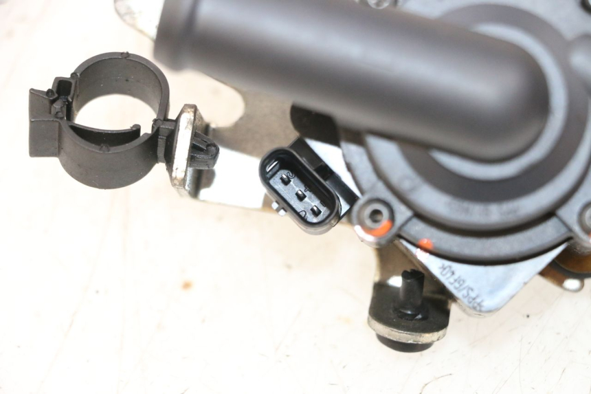 photo de WATER PUMP PIAGGIO VESPA GTS SUPER IE 125 (2009 - 2016) - Technical close-up