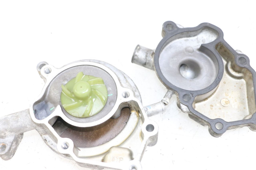 photo de WATER PUMP YAMAHA X-MAX XMAX 125 (2010 - 2014)