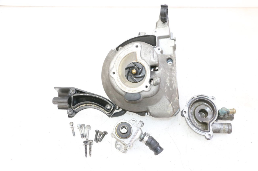 photo de WATER PUMP PIAGGIO XEVO - X EVO 125 (2007 - 2016)