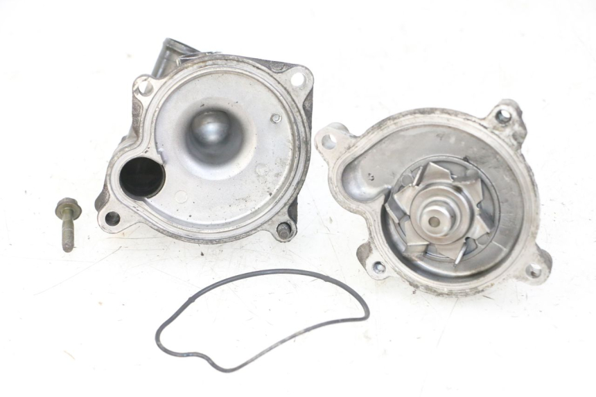 photo de WATER PUMP YAMAHA FZS FAZER 600 (2001 - 2003)