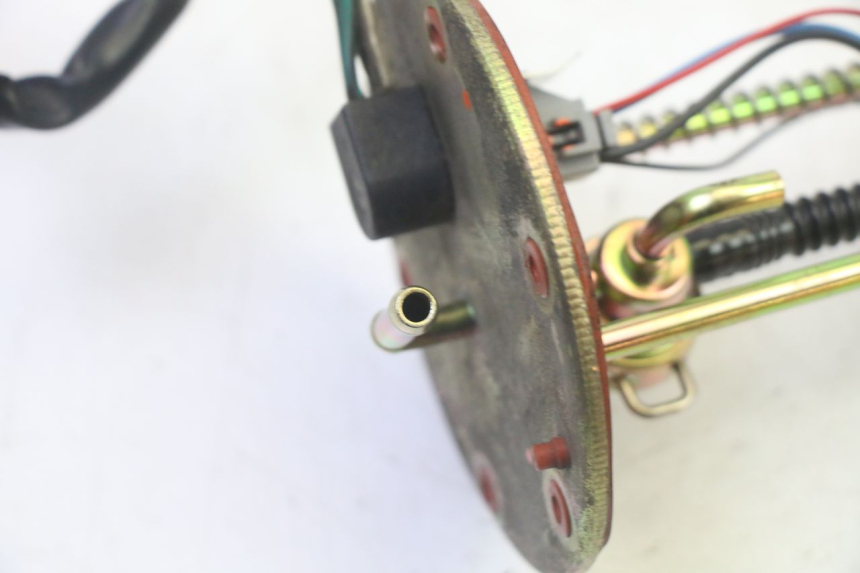 photo de FUEL PUMP QUADRO 4 4D 350 (2015 - 2018)