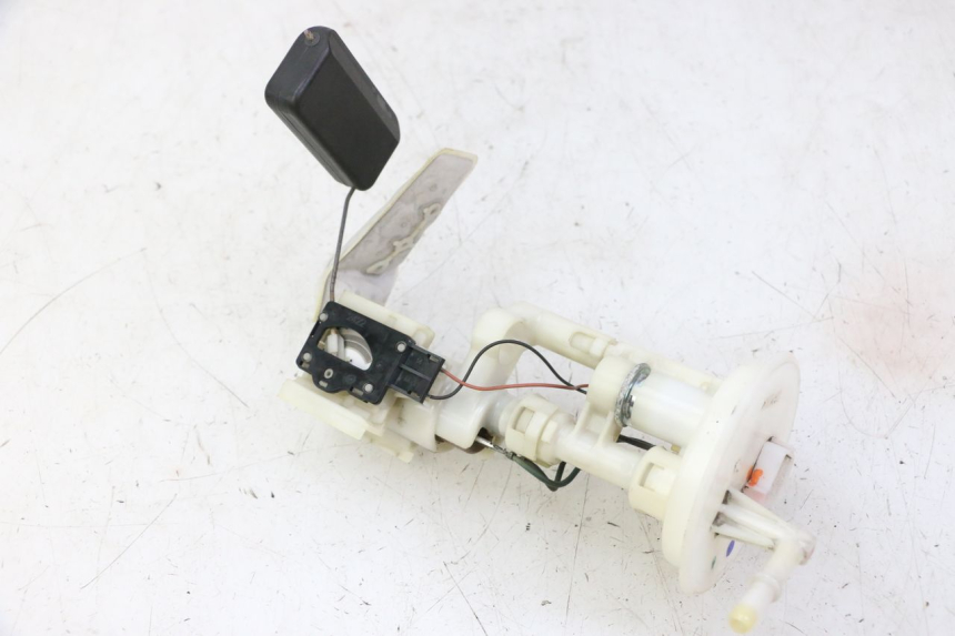 photo de FUEL PUMP SUZUKI BURGMAN 125 (2007 - 2014)