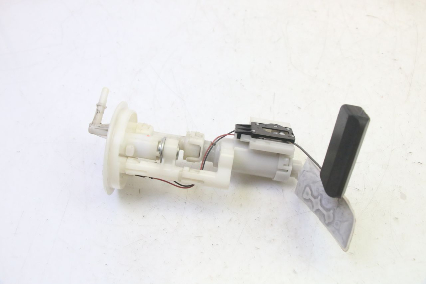 photo de FUEL PUMP SUZUKI BURGMAN 125 (2007 - 2014)