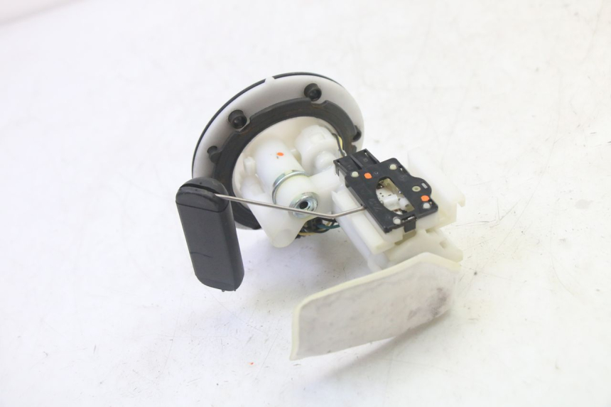 photo de FUEL PUMP YAMAHA CYGNUS X INJECTION 125 (2007 - 2013)