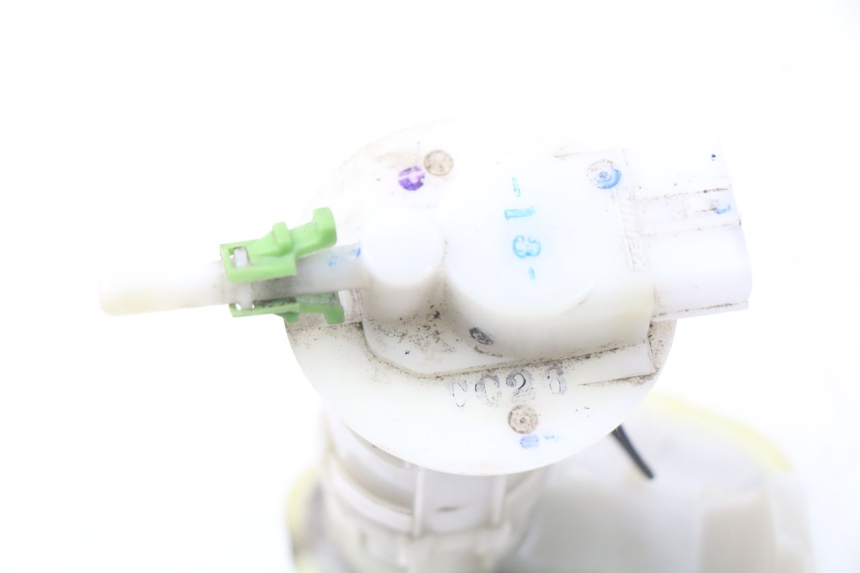 photo de FUEL PUMP PIAGGIO FLY IE 125 (2012 - 2017) - Zoom on usage condition