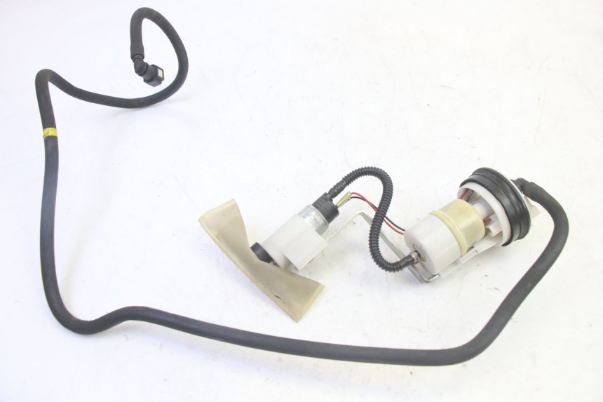 photo de FUEL PUMP PIAGGIO MP3 RL 250 (2007 - 2010) - Main view