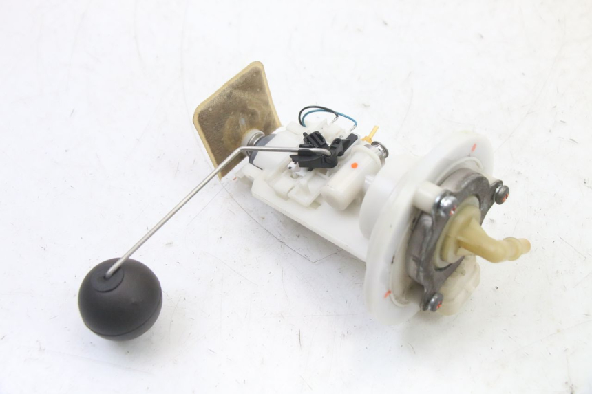 photo de FUEL PUMP PEUGEOT CITYSTAR 125 (2011 - 2017)