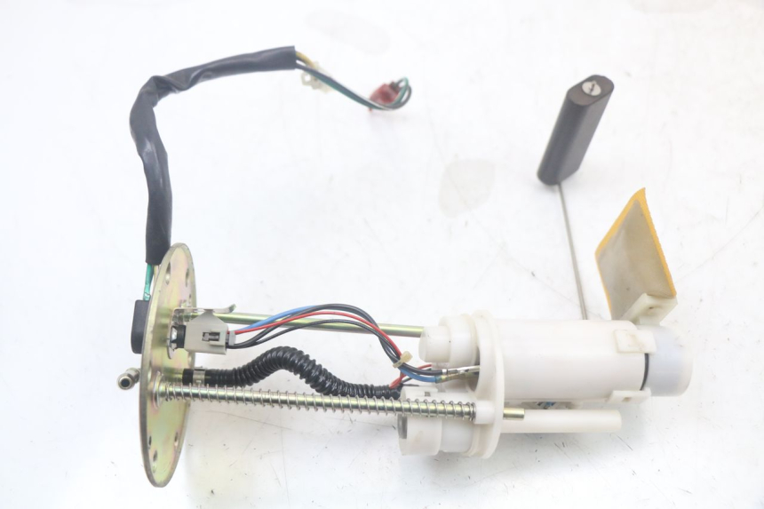 photo de FUEL PUMP QUADRO 3D S 350 (2013 - 2018)