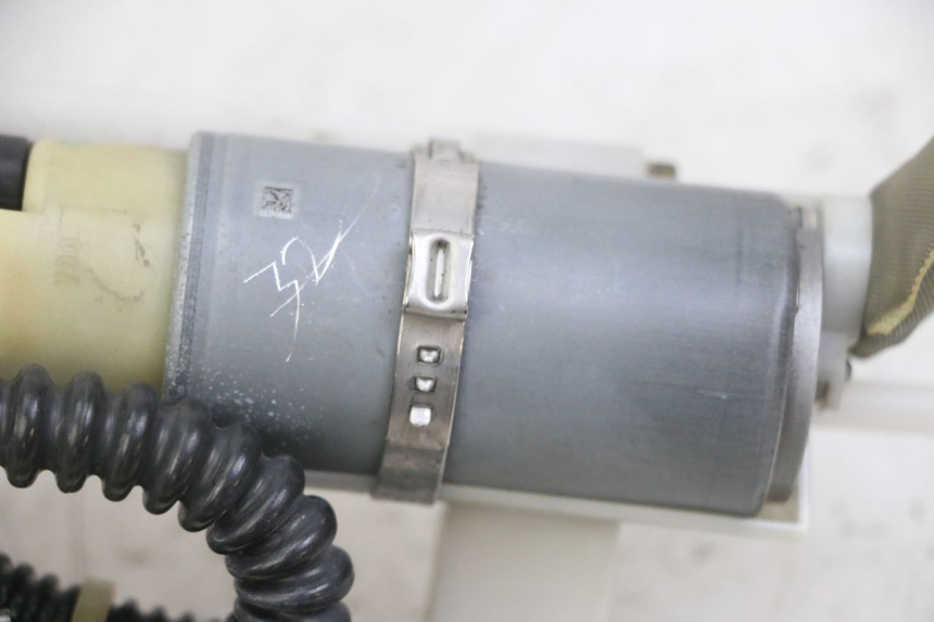 photo de FUEL PUMP PEUGEOT SATELIS 125 (2013 - 2018)