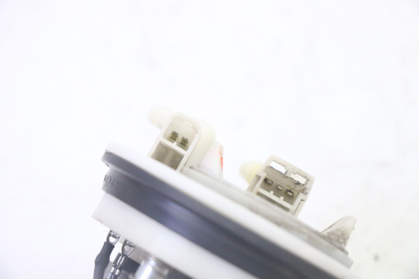 photo de FUEL PUMP PEUGEOT SATELIS 125 (2010 - 2012)