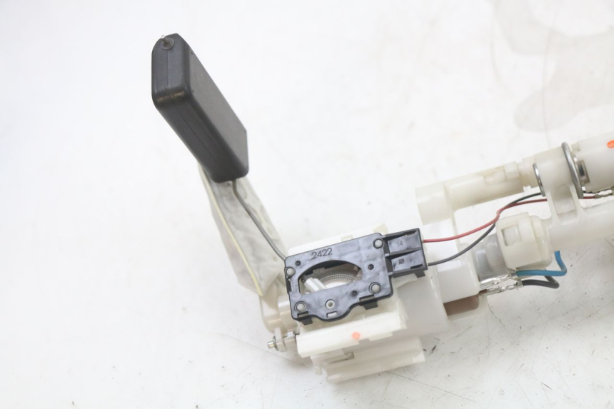 photo de FUEL PUMP SUZUKI BURGMAN 125 (2007 - 2014)