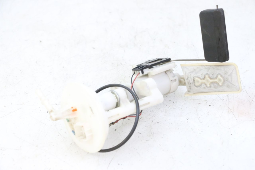 photo de FUEL PUMP SUZUKI BURGMAN 125 (2007 - 2014)