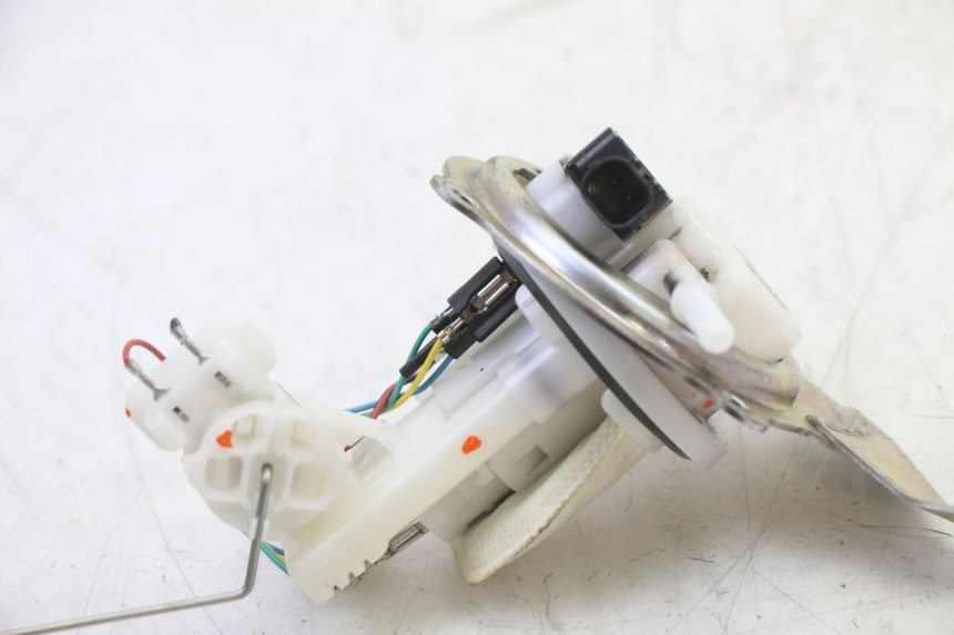 photo de FUEL PUMP YAMAHA XMAX X-MAX 125 (2021 - 2025)
