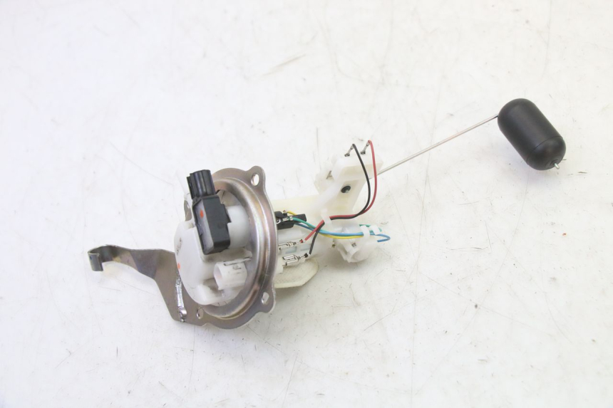 photo de FUEL PUMP YAMAHA XMAX X-MAX 125 (2021 - 2025)