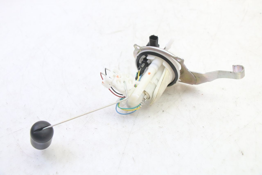 photo de FUEL PUMP YAMAHA XMAX X-MAX 125 (2021 - 2025)