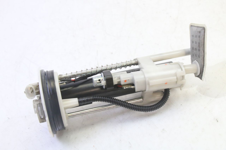photo de FUEL PUMP YAMAHA X-MAX XMAX 125 (2010 - 2014)