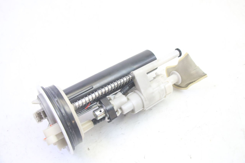 photo de FUEL PUMP YAMAHA XMAX X-MAX 125 (2006 - 2009) - Alternative perspective