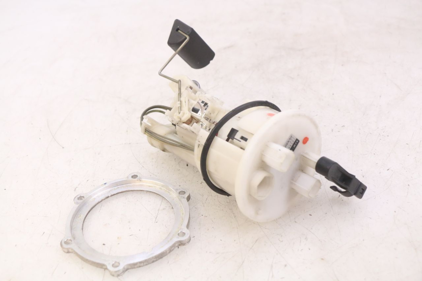 photo de FUEL PUMP YAMAHA FJR ABS 1300 (2006 - 2012)