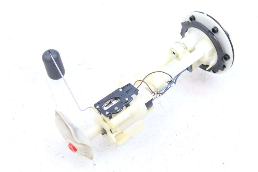 photo de FUEL PUMP YAMAHA XP T-MAX TMAX 500 (2004 - 2007)