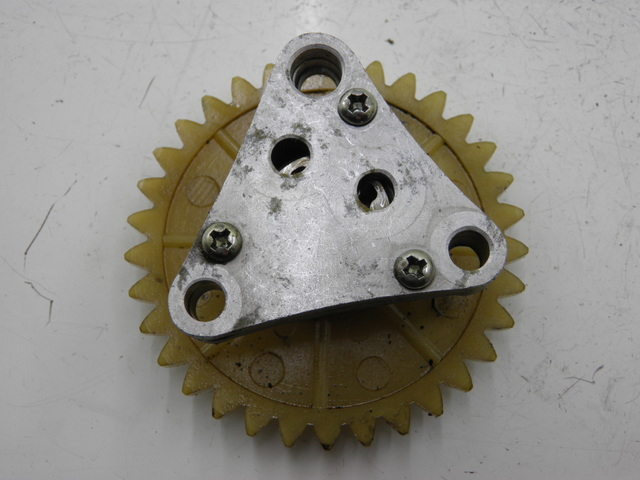 photo de OIL PUMP BENZHOU YY50QT31 VINTAGE 50 (2009 - 2012)