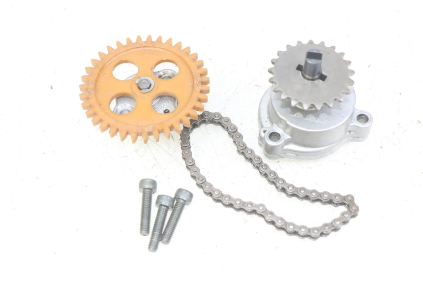 photo de OIL PUMP SUZUKI BURGMAN 650 (2002 - 2004)